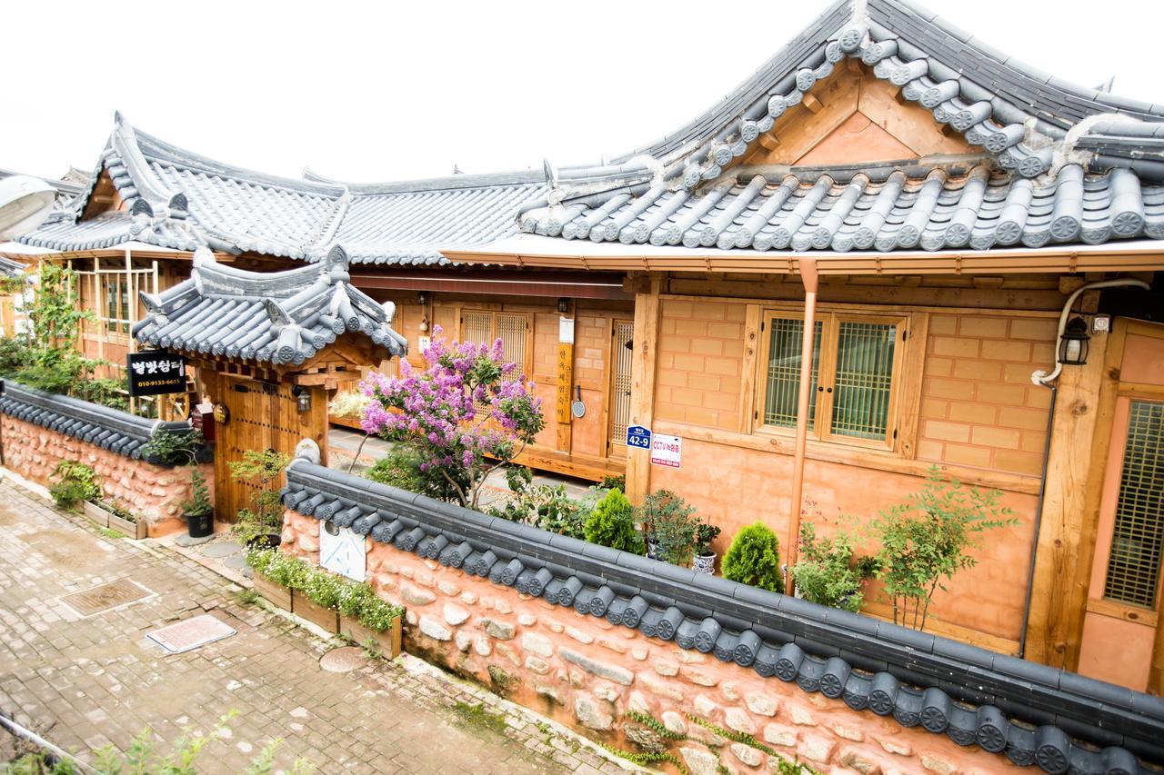 Starlight Rest Area Hotel Jeonju Exterior photo